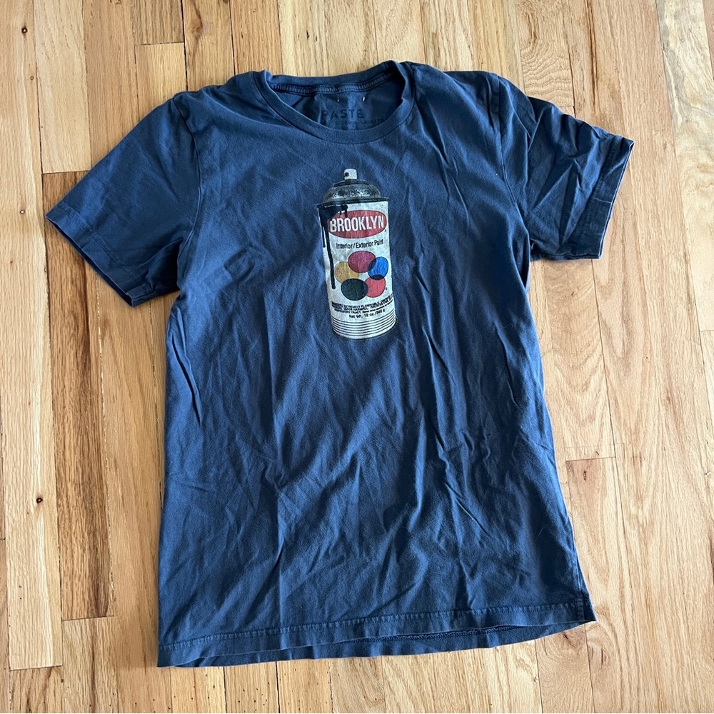 Mens Medium Brooklyn T-Shirt blue spray can graphic Indie‎ street